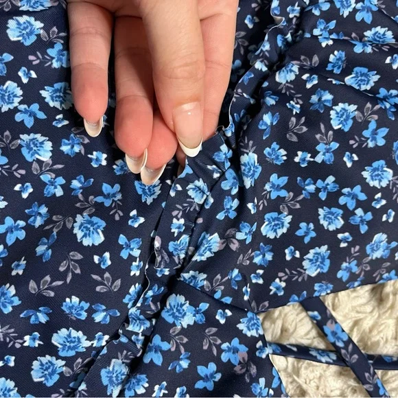 Old Navy floral one piece swimsuit - Picture 6 of 8